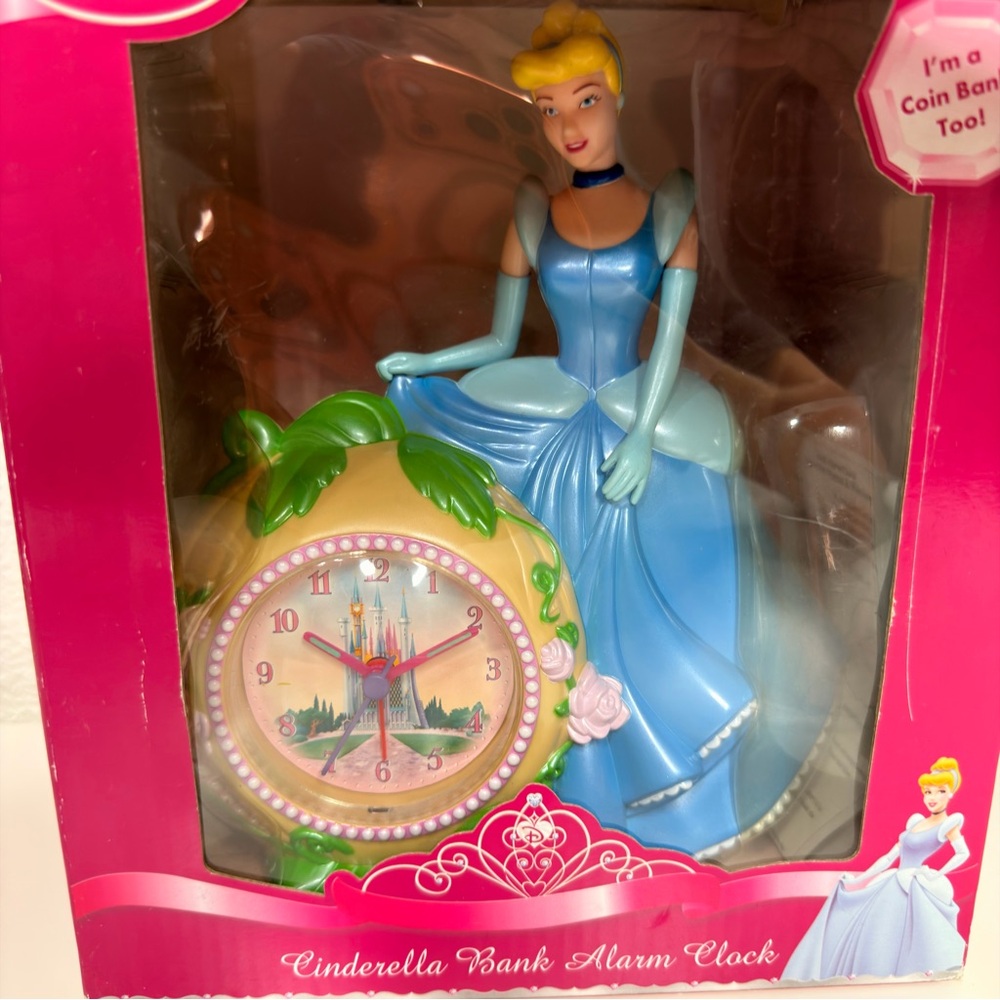 Disney Princess Cinderella Bank Alarm Clock Collectible Coin Bank & Clock NIB - Picture 2 of 9